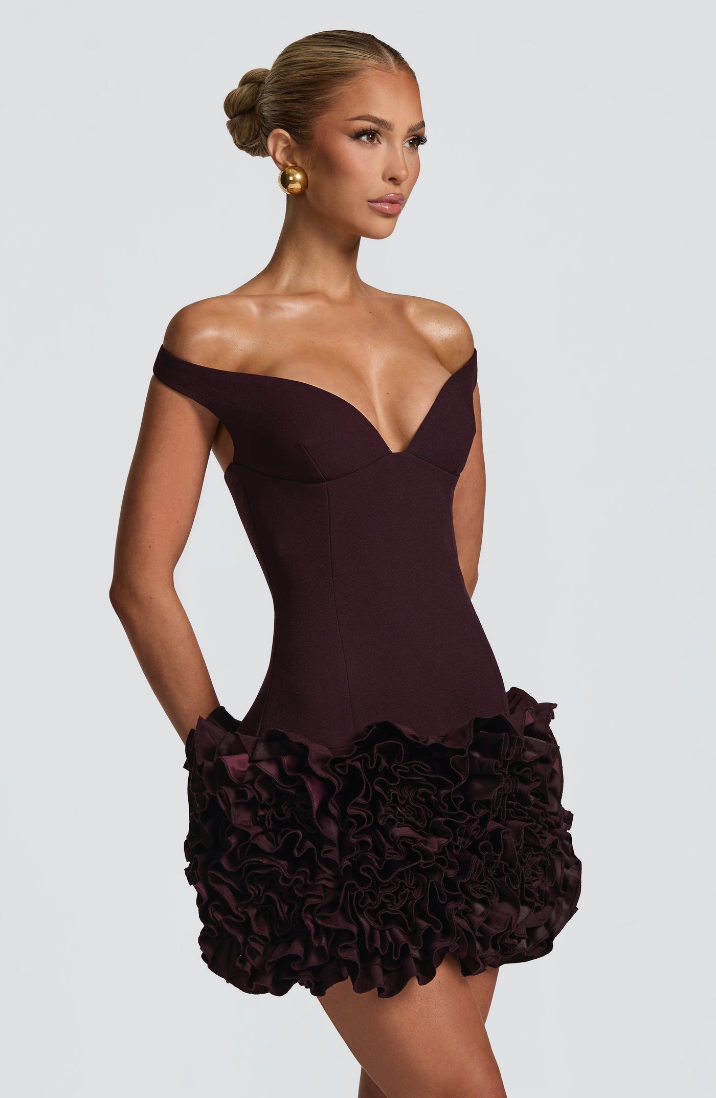 woman wearing Aveta mini dress stylish party outfit night out fashion look