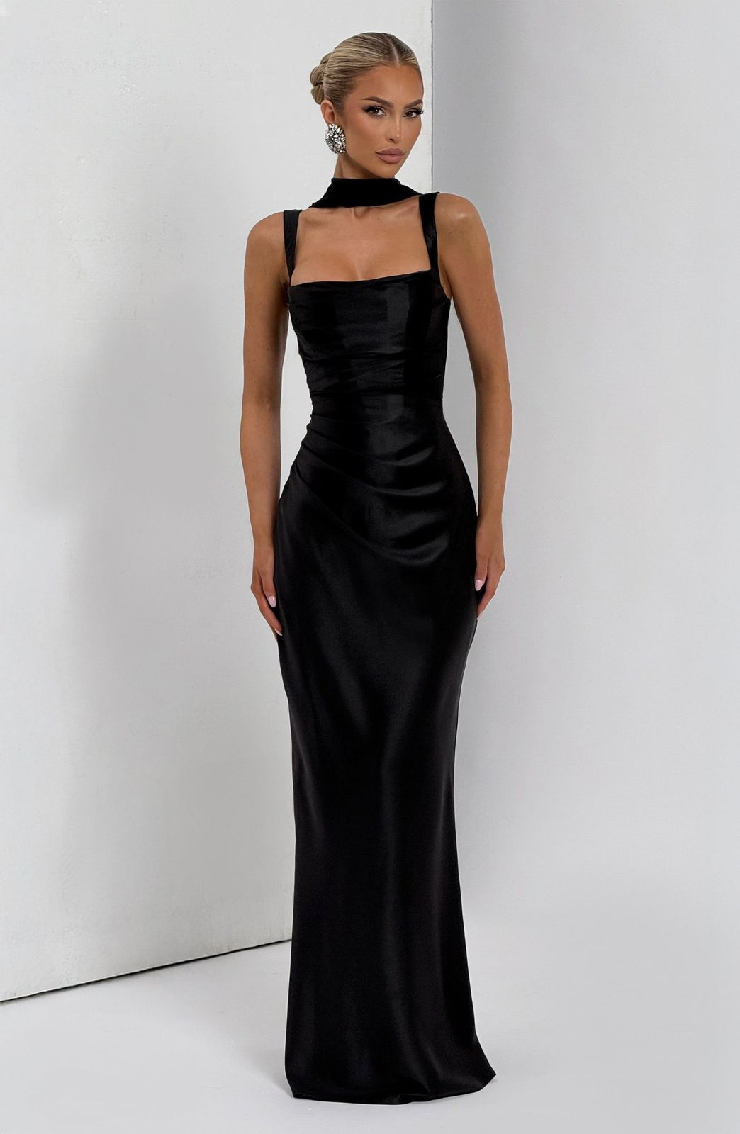 Calanthe Maxi Dress in Emerald  by Qorsage - A floor-length formal gown featuring a square neckline and pleated bodice